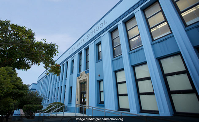 US School Bans Pulitzer Prize-Winning Holocaust Novel Maus. Here's Why