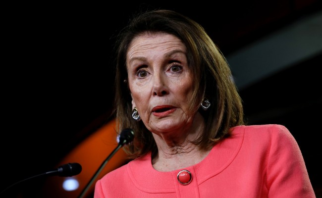 China को US की नेता Nancy Pelosi ने फिर ललकारा, Taiwan के करीब सैन्य अभ्यास पर कही ये बड़ी बात
