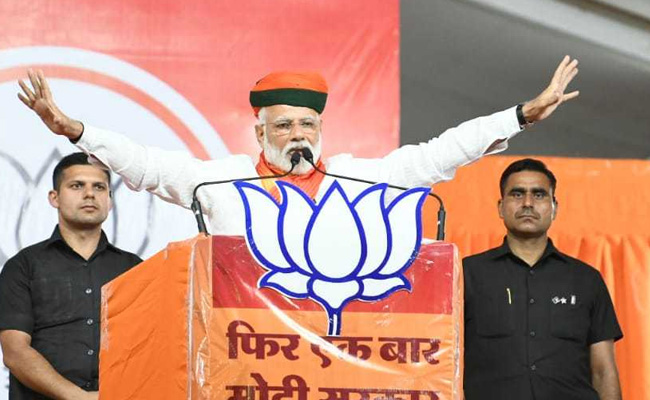 Lok Sabha Election Live Updates: "Modi Ji... Whenever It Rains In India": Rahul Gandhi Jabs PM