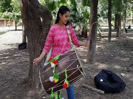 Young Dhol Player Has A Message For First Time Voters In Punjab Young Dhol Player Has A Message For First Time Voters In Punjab