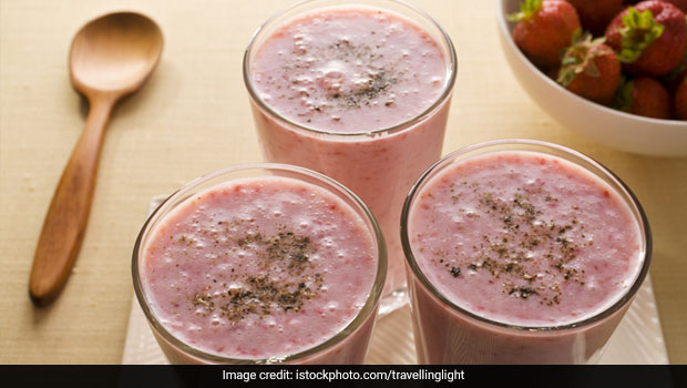 Summer Diet: Mango Lassi Is Passé; Add These Fruits To Your Lassi This Summer!