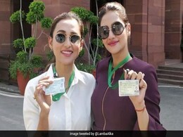 मिमी और नुसरत के समर्थन में अलका लांबा का ट्वीट, बोलीं- कपड़ों से परेशानी है, आतंकी-अपराधी के संसद पहुंचने... मिमी और नुसरत के समर्थन में अलका लांबा का ट्वीट, बोलीं- कपड़ों से परेशानी है, आतंकी-अपराधी के संसद पहुंचने...