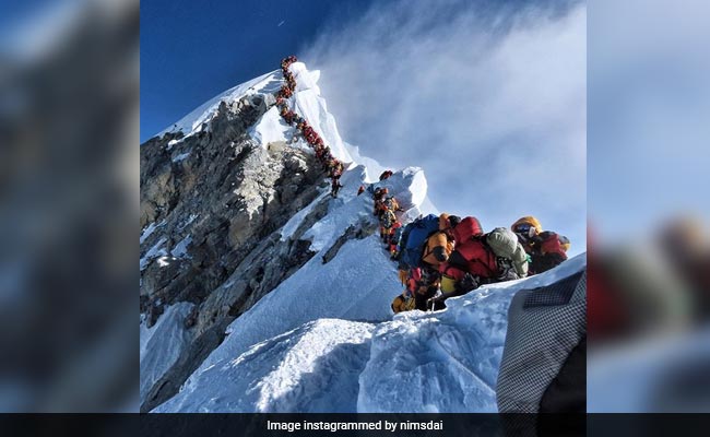 3 Indian Climbers Die On Crowded Slopes Of Mount Everest