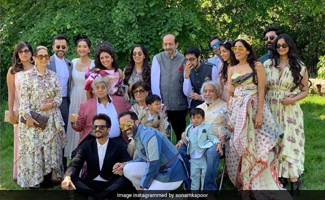 Pics From Sonam Kapoor's Cousin's London Wedding Are Sugar, Spice And Everything Nice