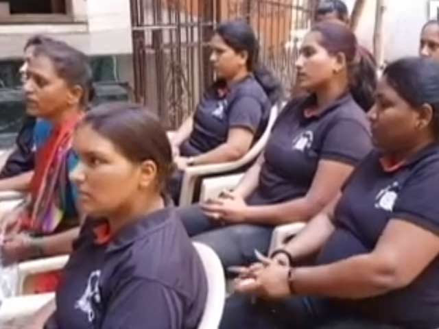 Women Bouncers In Pune Set An Example