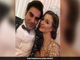 अरबाज खान ने कुछ इस अंदाज में मनाया गर्लफ्रेंड जॉर्जिया एंड्रियानी का बर्थडे, Photos हुईं वायरल अरबाज खान ने कुछ इस अंदाज में मनाया गर्लफ्रेंड जॉर्जिया एंड्रियानी का बर्थडे, Photos हुईं वायरल