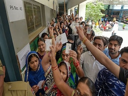 Poll of Exit Polls Assembly Election 2019: भाजपा ने एक्जिट पोल को अपेक्षा के अनुरूप बताया, विपक्ष ने किया खारिज Poll of Exit Polls Assembly Election 2019: भाजपा ने एक्जिट पोल को अपेक्षा के अनुरूप बताया, विपक्ष ने किया खारिज