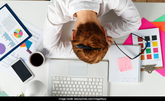 7 Ways To Beat The Afternoon Slump In The Middle Of A Work Day