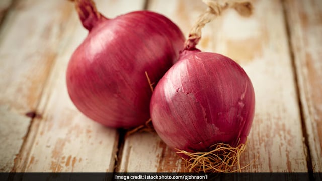 Diabetes Diet: Onion can help you lower blood sugar levels naturally
