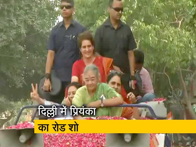 शीला दीक्षित के लिए प्रियंका गांधी का रोड शो