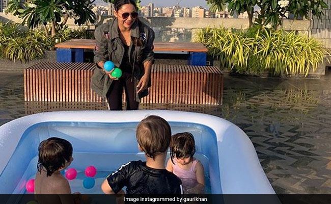 'Little Ones' AbRam, Roohi And Yash Are The Stars Of Gauri Khan's Birthday Message For Karan Johar