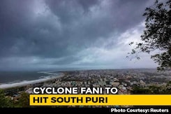 Evacuations On, Flights Cancelled As Cyclone Fani Nears Evacuations On, Flights Cancelled As Cyclone Fani Nears