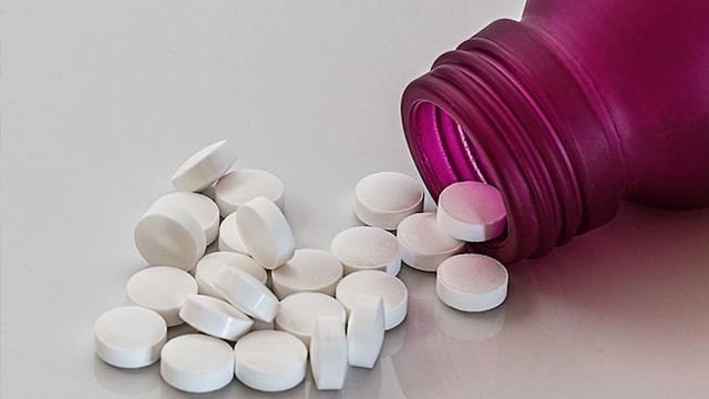 The proportion of high-strength painkiller poisonings among children has increased, says study