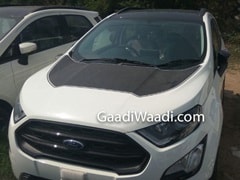 Ford EcoSport Thunder Edition Spotted At Dealership Yard