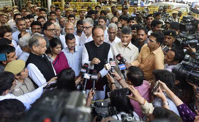 Elections 2019-"Enfeebled Commission": Congress Attacks Poll Body Over VVPAT Decision