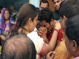 अमेठी में स्मृति ईरानी के करीबी नेता की हत्या का मामला, मुख्य आरोपी गिरफ्तार अमेठी में स्मृति ईरानी के करीबी नेता की हत्या का मामला, मुख्य आरोपी गिरफ्तार