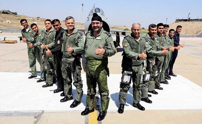 IAF Chief Leads "Missing Man" Formation In Honour Of Kargil Braveheart