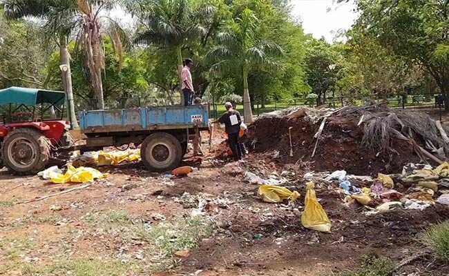 Garbage Clogs Bengaluru's Largest And Oldest Green Lung