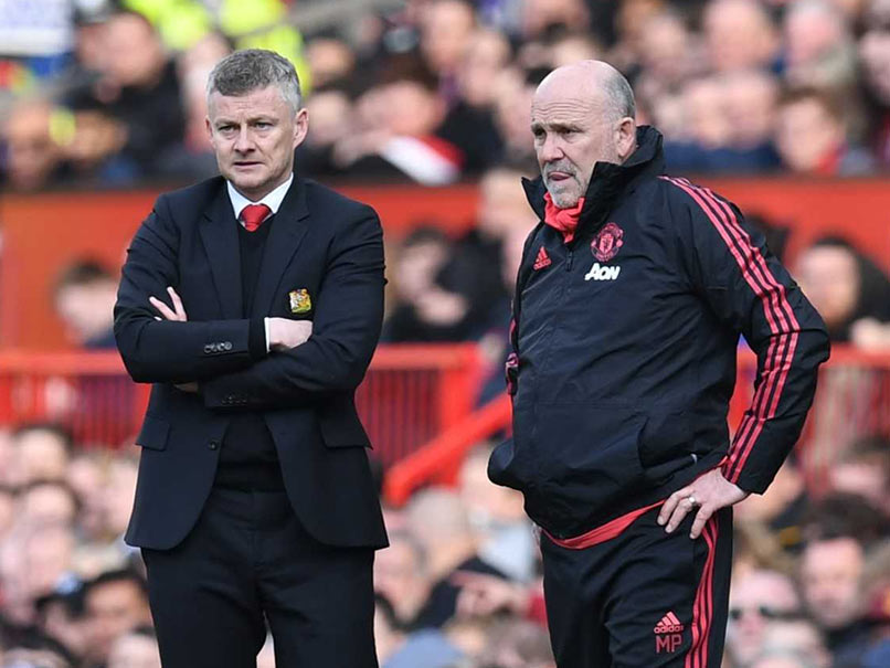 Manchester United Hand Mike Phelan Permanent Deal, Eye Daniel James Signing