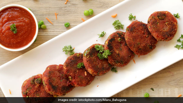 Recipe Video: Ditch Potatoes And Make Healthy Cutlets With Poha