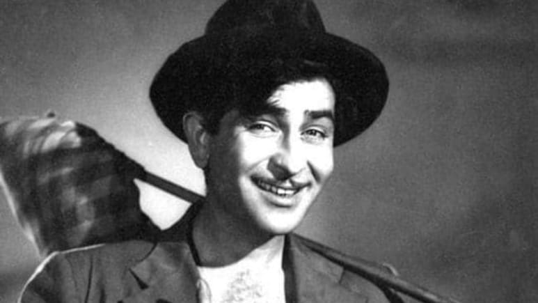 रूस में सुपरस्टार थे राज कपूर, एक झलक देखने के लिए फैंस ने कंधे पर उठा ली थी उनकी कार