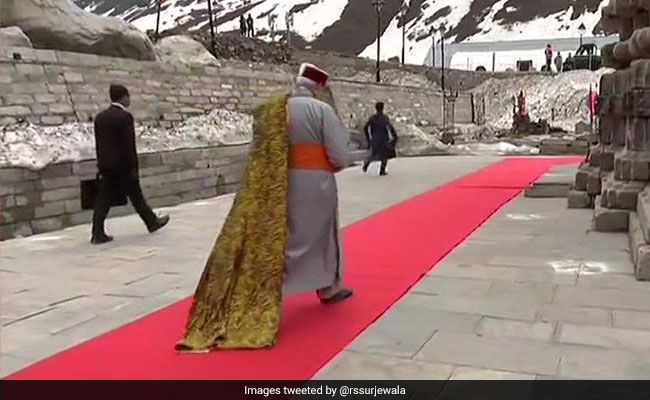 As PM Meditates At Kedarnath, Congress Slams "Red Carpet" Welcome