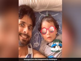 Shahid Kapoor Goofing Around With Son Zain Makes For An Adorable Video Shahid Kapoor Goofing Around With Son Zain Makes For An Adorable Video