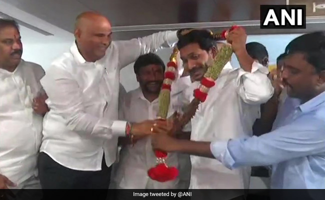 Jagan Reddy Unanimously Elected YSR Congress Legislature Party Leader