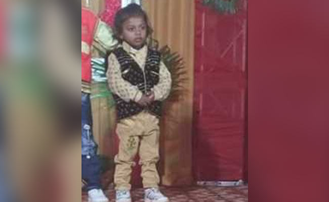 दिल्ली के प्रेम नगर में मां-बेटे की गला रेतकर हत्या