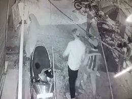 70 साल की बूढ़ी महिला की गर्दन दबाकर किया बेहोश, फिर बदमाशों ने की खौफनाक वारदात 70 साल की बूढ़ी महिला की गर्दन दबाकर किया बेहोश, फिर बदमाशों ने की खौफनाक वारदात