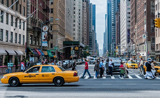 US To Propose H-1B Visa Application Fee Hike, Indian Firms May Be Hit