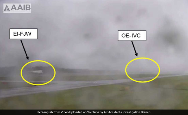 Close Shave As Plane Lands Just Two Seconds Before Another Takes Off