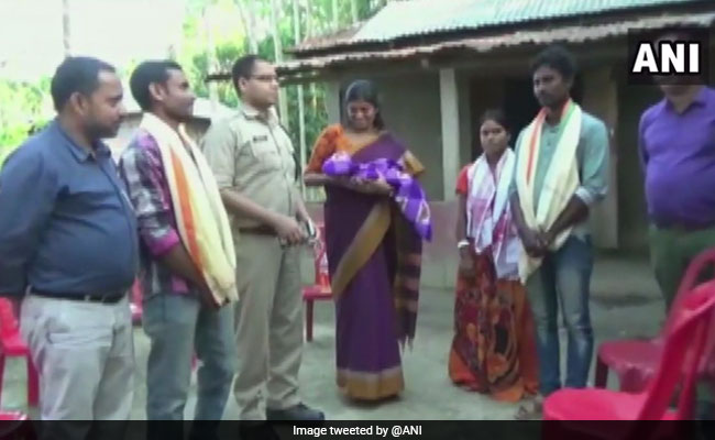Defying Curfew In Assam, Auto Driver Takes Pregnant Woman To Hospital