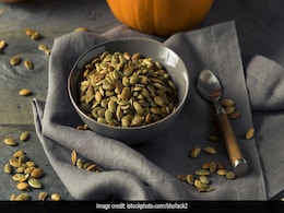 Seeds For Diabetes: ये 4 हेल्दी सीड्स डायबिटीज को कंट्रोल करने में हैं कमाल, स्नैक्स में शामिल कर ब्लड शुगर लेवल को करें मैनेज! Seeds For Diabetes: ये 4 हेल्दी सीड्स डायबिटीज को कंट्रोल करने में हैं कमाल, स्नैक्स में शामिल कर ब्लड शुगर लेवल को करें मैनेज!