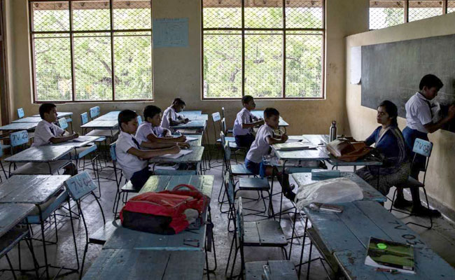 Schools Re-Open Amid Fears Of More Terrorist Attacks In Sri Lanka