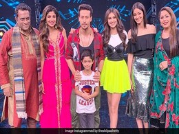 When Shilpa Shetty's 6-Year-Old Son Viaan Bunked School To Meet 'Idol' Tiger Shroff When Shilpa Shetty's 6-Year-Old Son Viaan Bunked School To Meet 'Idol' Tiger Shroff