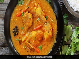 9 Best East Indian Foods: Regional Recipes From West Bengal, Odisha, Bihar, Assam And More 9 Best East Indian Foods: Regional Recipes From West Bengal, Odisha, Bihar, Assam And More