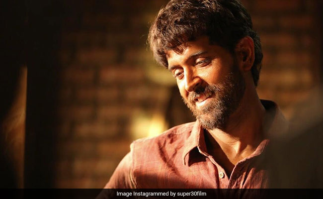 What Hrithik Roshan's <I>Super 30</I> Makers Tweeted About Clash With Kangana Ranaut's <I>Mental Hai Kya</i>