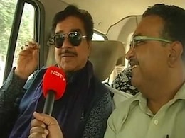 पीएम मोदी के गैर राजनीतिक इंटरव्यू पर शत्रुघ्न सिन्हा ने ली चुटकी, NDTV से कही यह बात... पीएम मोदी के गैर राजनीतिक इंटरव्यू पर शत्रुघ्न सिन्हा ने ली चुटकी, NDTV से कही यह बात...