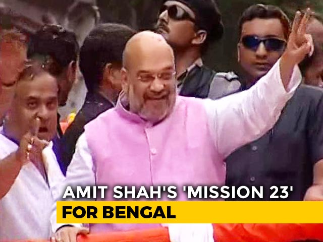 'Jai Shri Ram' Chants, Dancing Hanumans In Amit Shah's Kolkata Roadshow