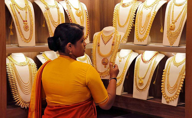 Special Investigation Team Raids IMA Jewels, Seizes Jewels Worth Crores