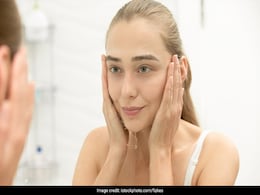 Homemade Toners for Oily Skin: अगर आप अपनी ऑयली स्किन से हैं परेशान तो घर पर आसानी से बनाएं ये टोनर्स Homemade Toners for Oily Skin: अगर आप अपनी ऑयली स्किन से हैं परेशान तो घर पर आसानी से बनाएं ये टोनर्स