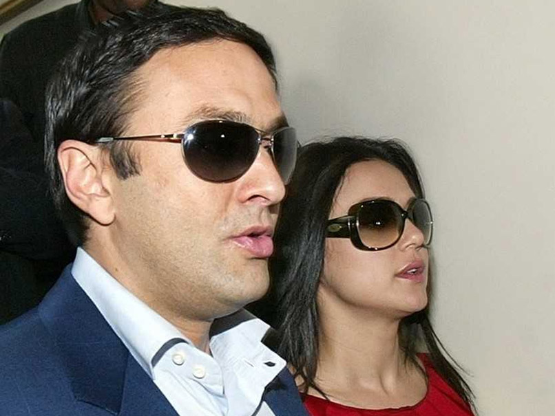 IPL 2021 के दौरान स्टेडियम में दर्शकों को मिलेगी एंट्री या नहीं, पंजाब किंग्स के नेस वाडिया ने दिया जवाब IPL 2021 के दौरान स्टेडियम में दर्शकों को मिलेगी एंट्री या नहीं, पंजाब किंग्स के नेस वाडिया ने दिया जवाब