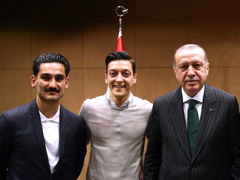 Mesut Ozil Dines With Turkey's Recep Tayyip Erdogan During Ramadan Iftar