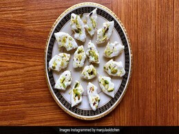 Watch This Fun, Chocolate(y) Spin On Sandesh, The Traditional Bengali Sweet Watch This Fun, Chocolate(y) Spin On Sandesh, The Traditional Bengali Sweet