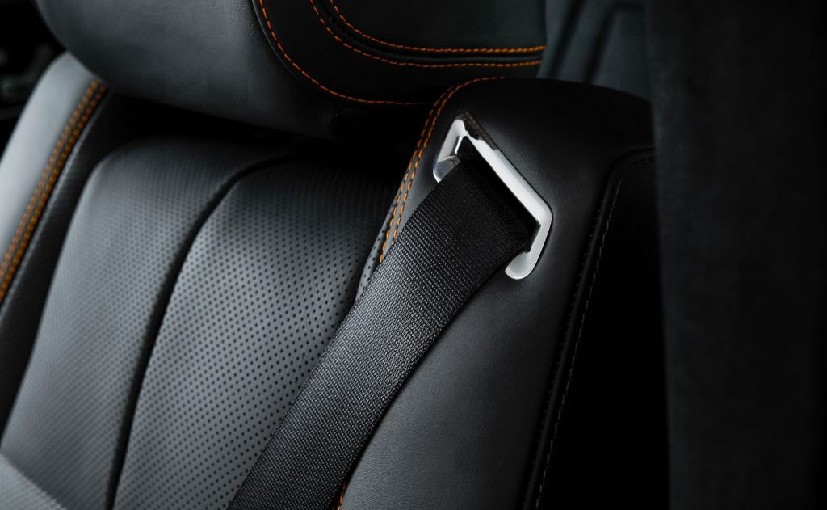 Mercedes-Benz&rsquo;s Heated Seatbelts Could Encourage Customers To Put Them On