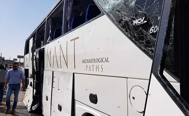 At Least 17 Injured After Blast Hits Tourist Bus Near Egyptian Pyramids