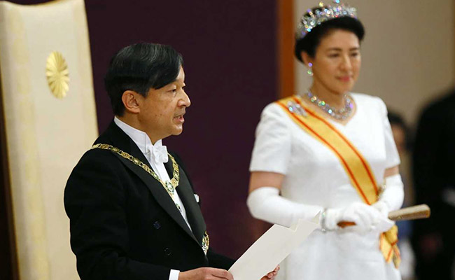 Japan New Emperor Naruhito Formally Ascends Chrysanthemum Throne