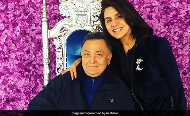 Neetu Kapoor Loves This Picture Of Herself With Rishi Kapoor. So Do We