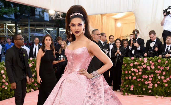 Met Gala 2019: Deepika Padukone's Pink 'Camp Barbie' Gown Has 408 Embroidered Pieces